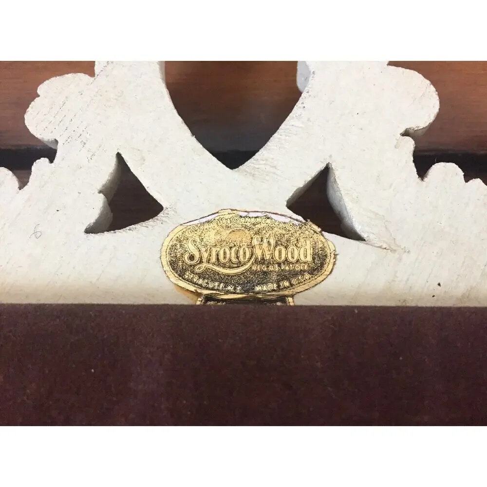 Vintage Syroco Wood Rectangular Filigree Ornamental White Wooden Wall Mirror 16